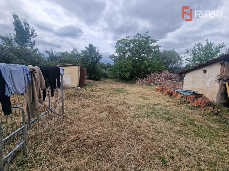 Teren intravilan de 1438 mp de vanzare, in Recas