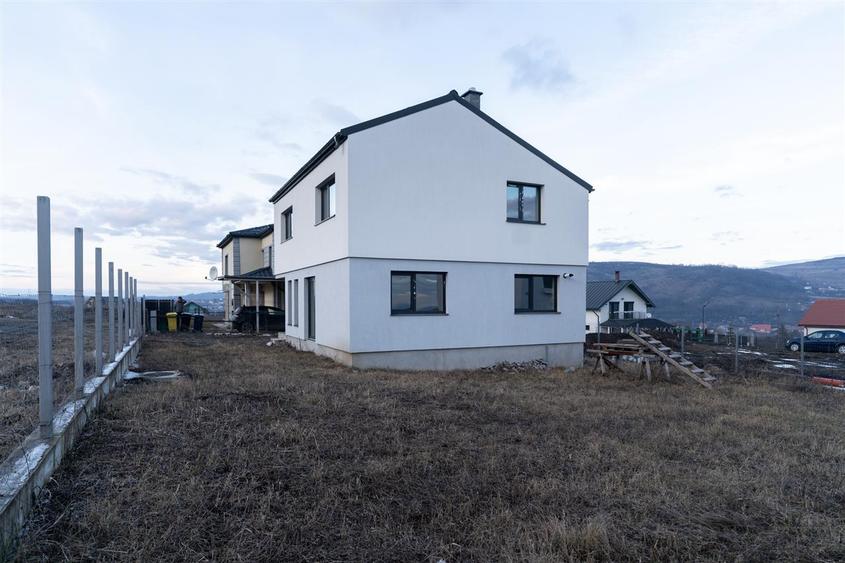 Casă individuală Chinteni 120mp utili 500mp curte