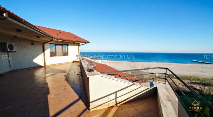 Vilă spectaculoasă cu vedere la mare – zonă exclusivistă Trandafirul - 3