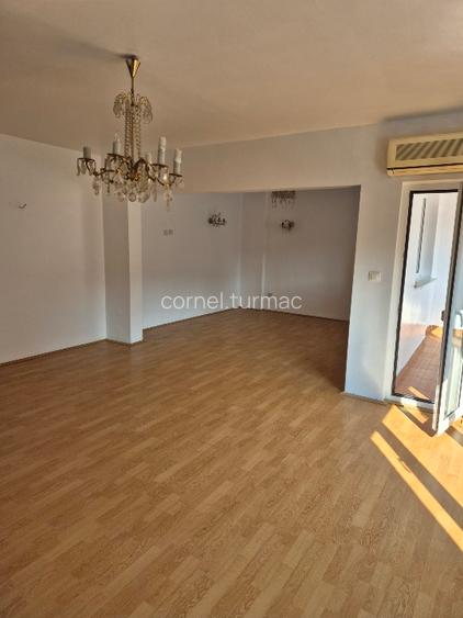 Apartament 4 camere  - 4
