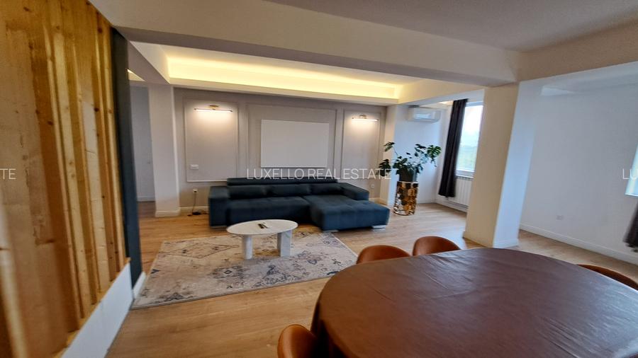 APARTAMENT 3 CAMERE CU 3 BAI - LUX - LOC PARCARE - COMISION 0 - 6