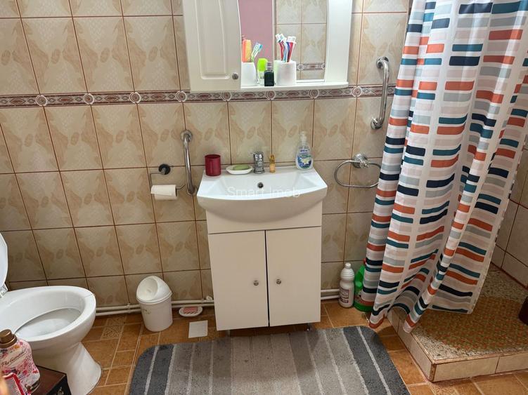 De vânzare casa Chercea - 8