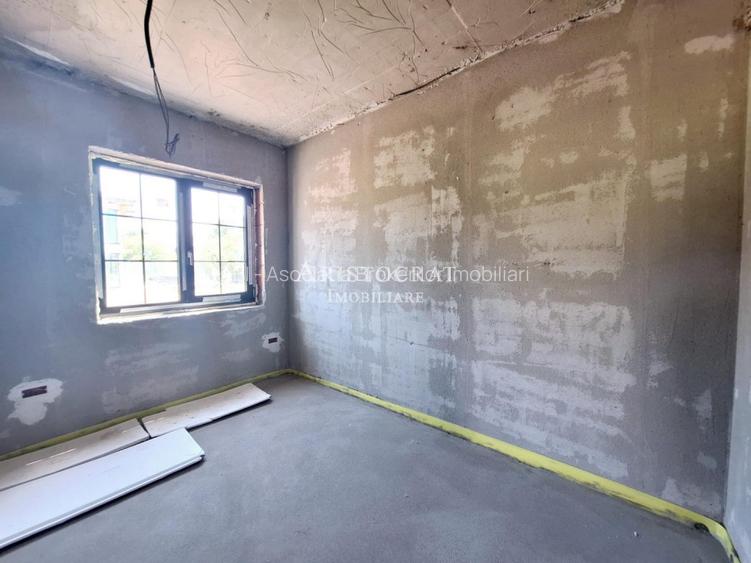 Vila individuala langa padure finisaje la alegere Corbeanca - 11