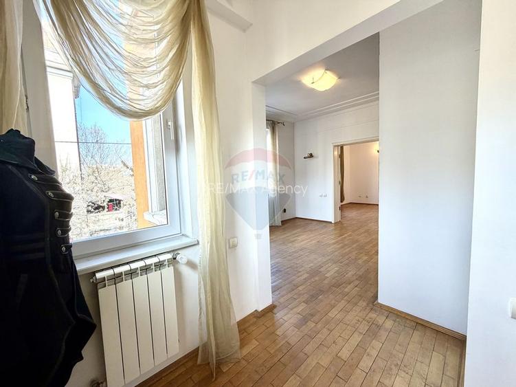 Spațiu de birouri in Vila P+2 - Str. Mircea Vulcanescu - 13