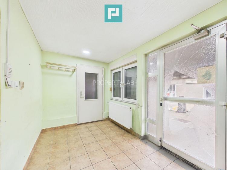 Casă cu 755 mp teren, zonă centrală Curtici - 4