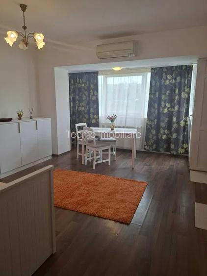 Garsoniera, semidecomandata, 40 mp, centrala, ac, balcon, metrou, Quadra 2 - 2