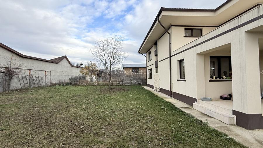 Vila Delux P+1 cu terasă și garaj + teren intravilan 783mp - 31