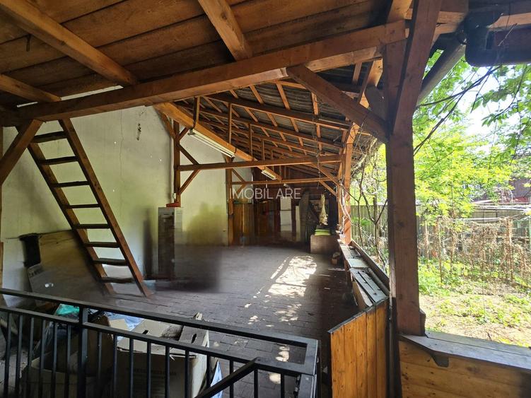 Casă cu grădină in zonă centrală - 4