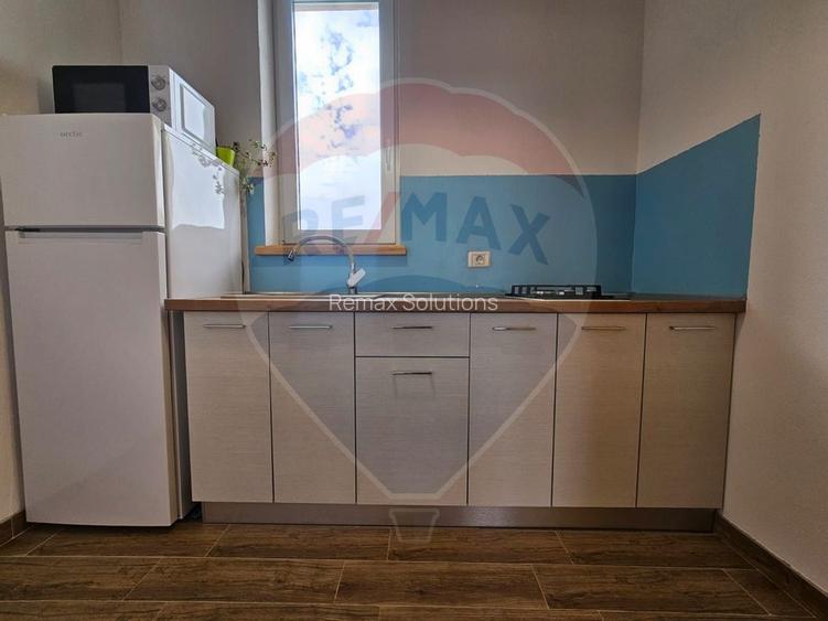 Casă / Vilă cu 4 camere de vânzare Vadu Constanta - 8