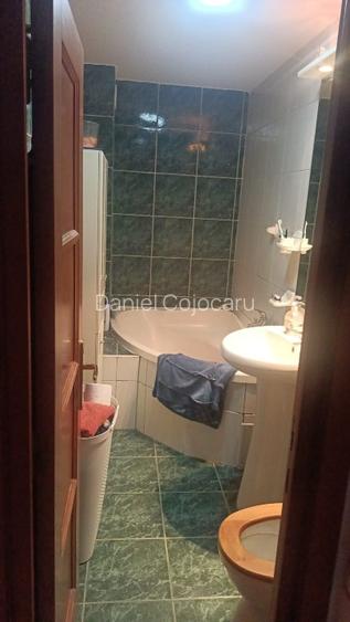 De vanzare apartament 3 camere zona Monitorul Oficial - 8