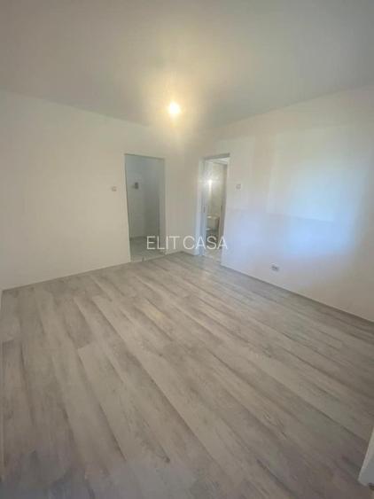 Apartament 2 camere, decomandat, zona Alexandru cel Bun - 2