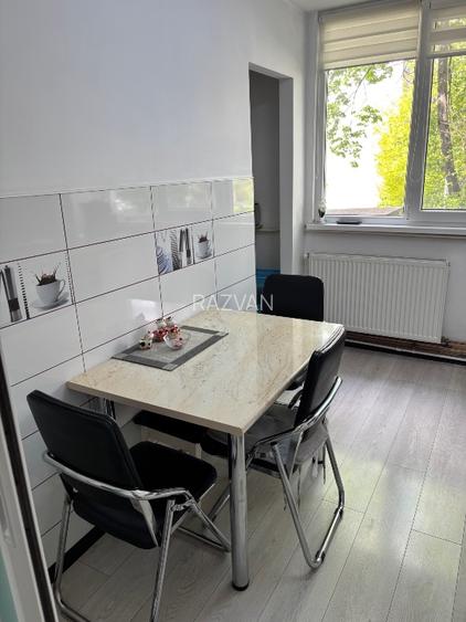 Titlu: Apartament 3 camere premium, renovare totală, etaj 1 + garaj, zona Cuza D - 13