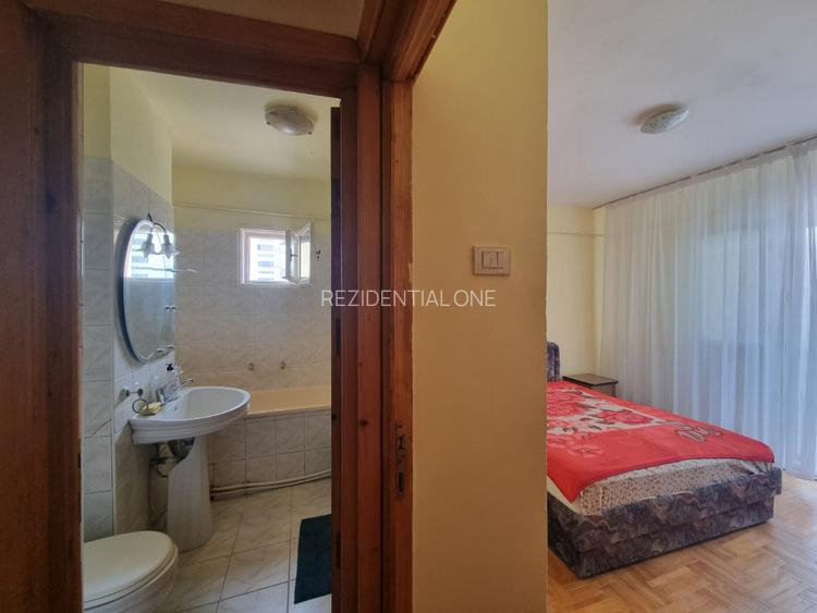 Apartament 3 camere/doua bai/doua balcoane-PIAȚA CENTRALA-bloc 1986 - 7