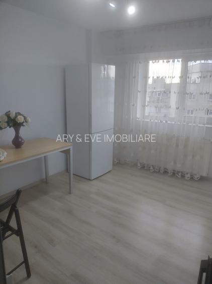 For Rent: Premium 4-Room Apartment | Unirii Square | Panoramic ViewWe - 26