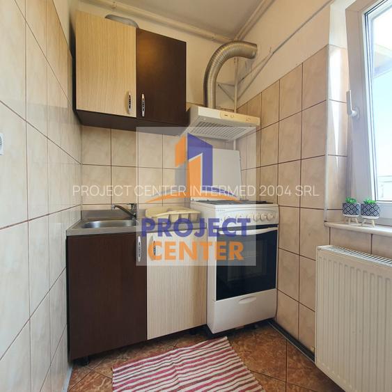 Garsoniera Exercitiu, stradala, langa Rest. Carpati - 3