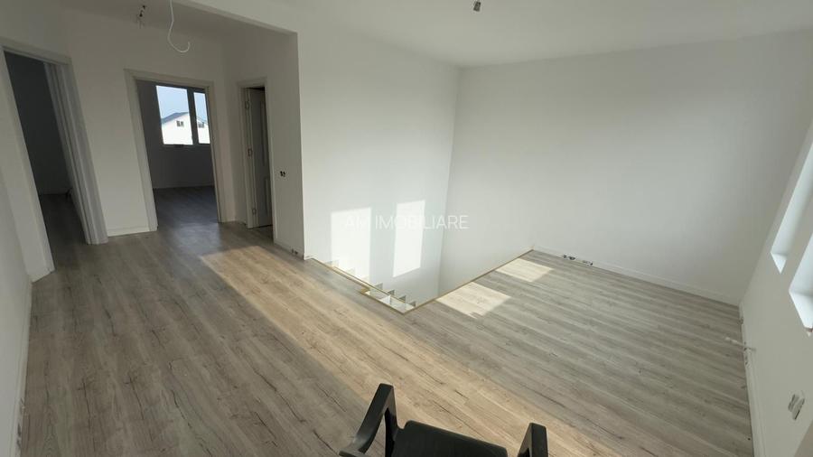 CASA INDIVIDUALA, 5 CAMERE, NOU, TOATE UTILITATILE, COMISION 0% - 13