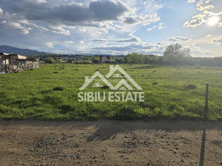 Teren intravilan de vanzare aflat in Zona Aerodrom Magura(Casa de Apa) - 2