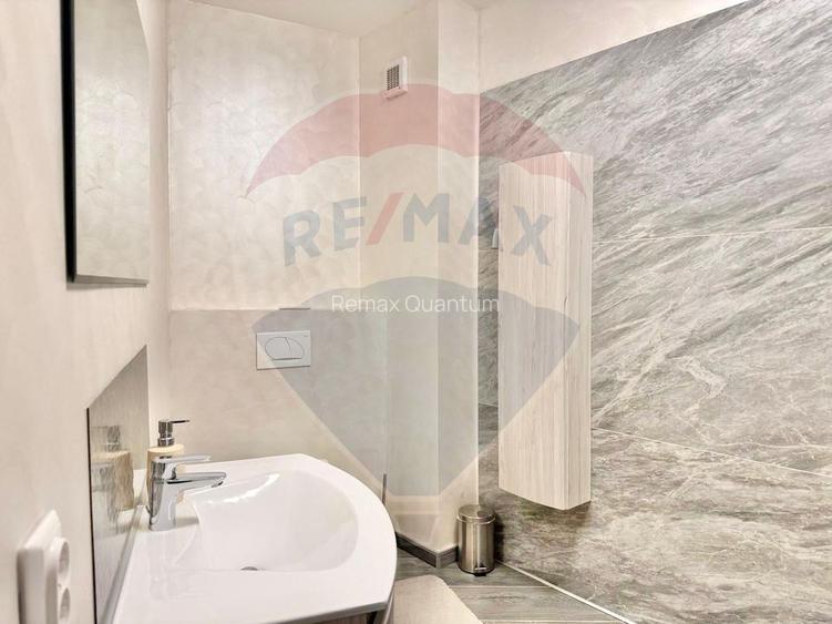 De închiriat apartament cu 3 camere , Zona Oncea - 8