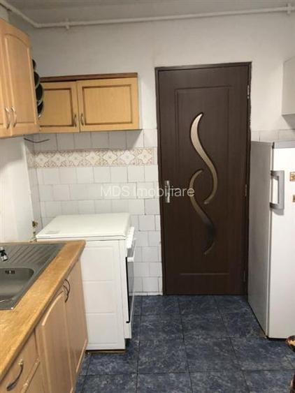 Decomandat cu 2 bai in bloc reabilitat, mobilat si utilat - 6