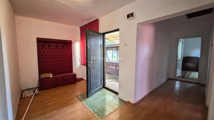 Valu lui Traian - teren 400 mp + casa 3 camere (72 mp ) /necesita renovare - 11