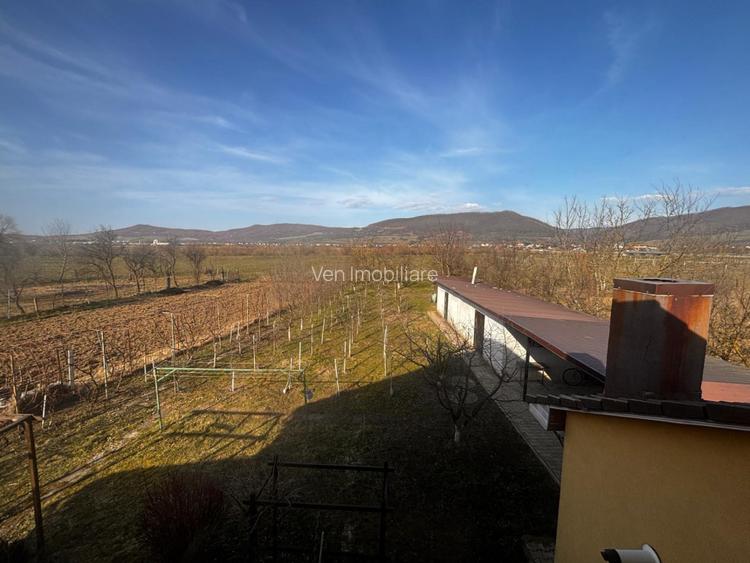 Casă spațioasă cu 3 dormitoare, două terase și două fronturi–15 km de Bistrita - 17