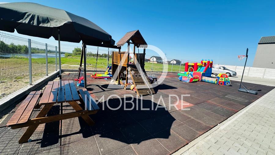 Vânzare vilă P+1 / curte privată / loc de parcare / TVA inclus - 3