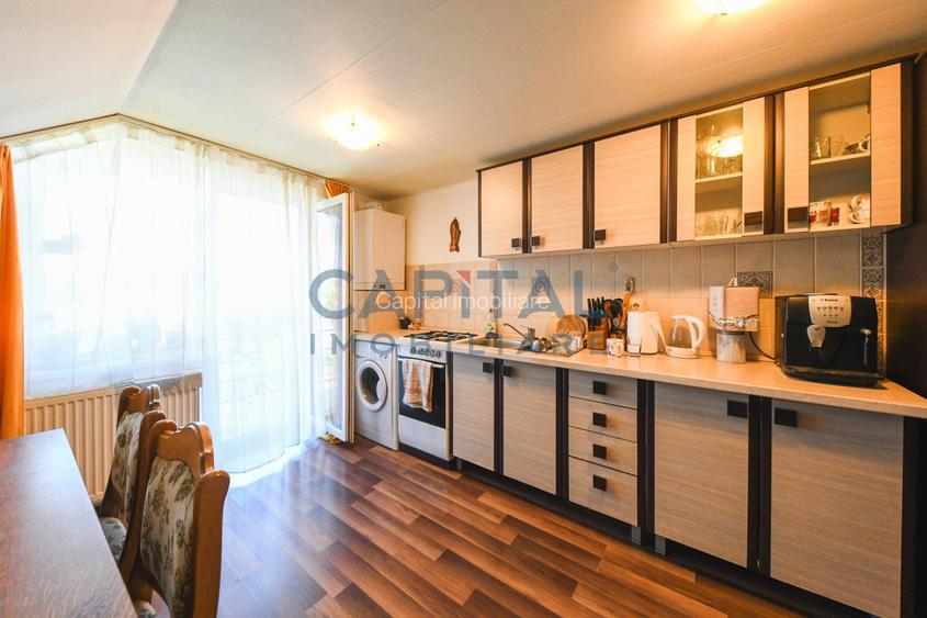 Casa 9 camere, teren 560mp, garaj, comision 0 - 11