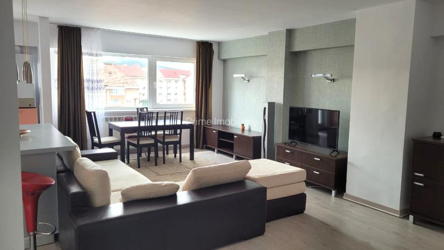 Apartament cu 3 camere de închiriat în zona CENTRU - 7
