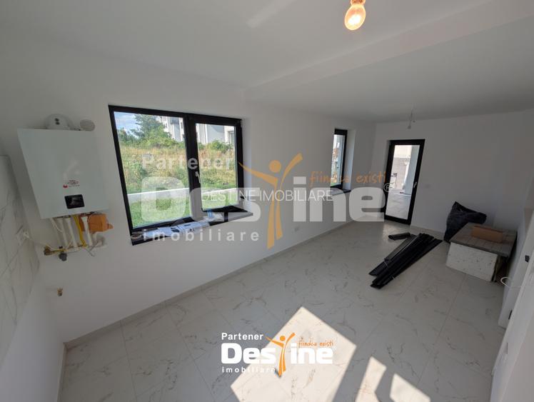 Duplex Modern P+1+M 150 mpU 4 camere curte pavată 300m față de Șos. Voinești - 9