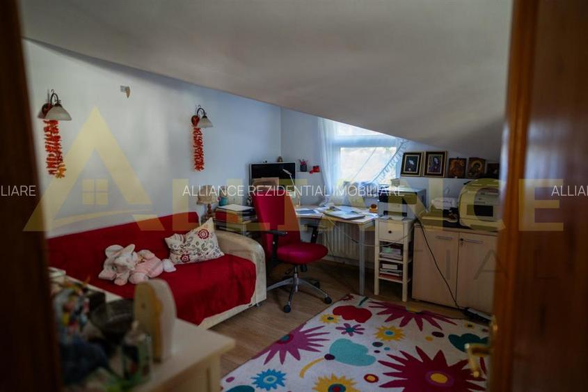 Proprietate Exclusivista cu Deschidere Spectaculoasa la Apa – Domeniu Privat cu - 5