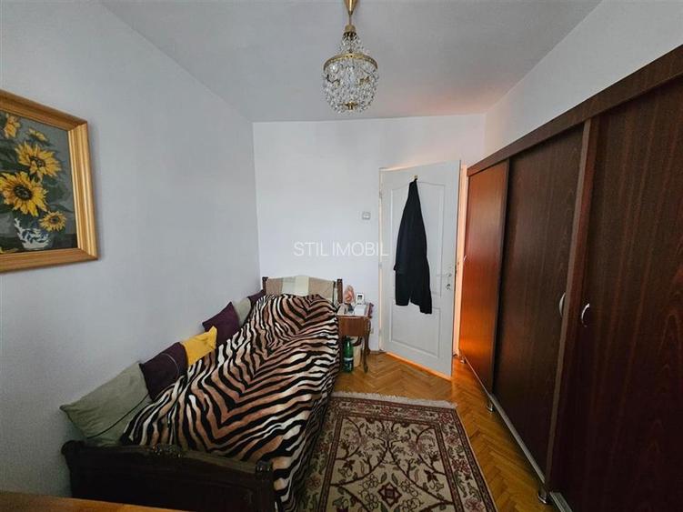 Apartament 4 camere - Hala Centrala - 8