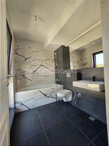 De inchiriat: Penthouse 4 camere 118 mp - etaj 3/3 | Terasa 19,2 mp. 3,8 km fata - 7