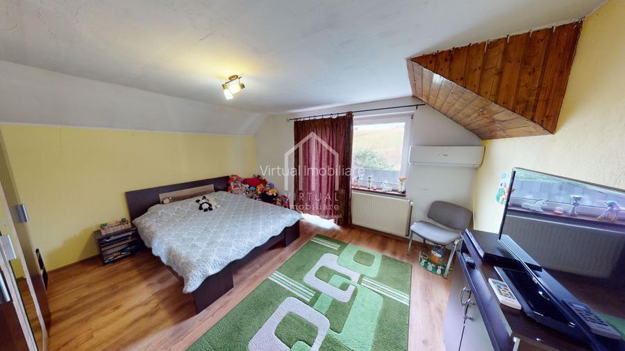 Casa individuala de vanzare cu 4 camere,garaj,curte-Sura-Mare - 8