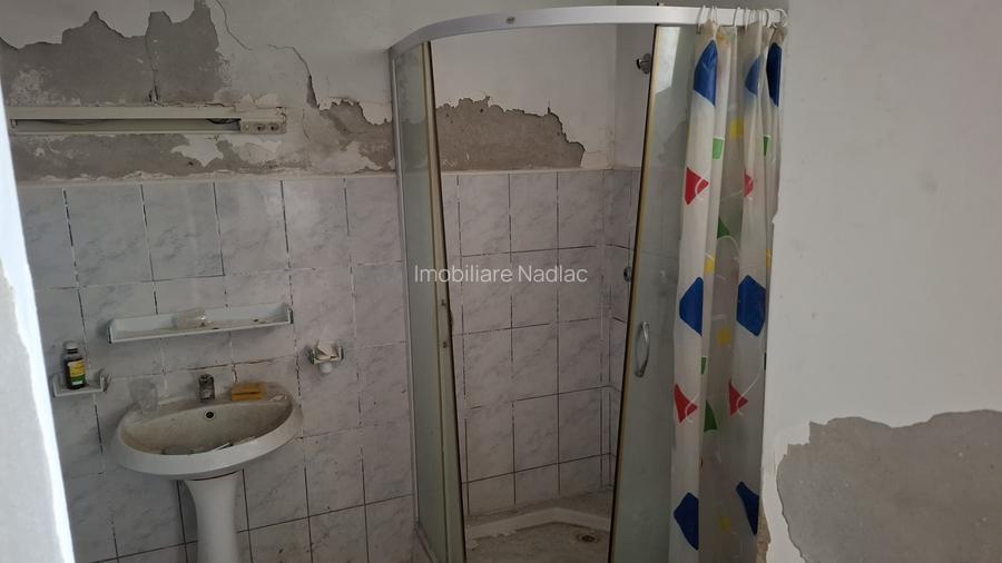 Casa pentru renovare  in Nadlac cu teren 1472mp - 10