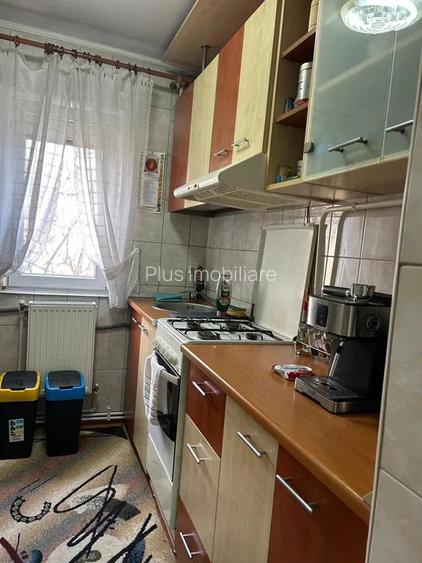 APARTAMENT 3 CAMERE, SEMIDECOMANDAT, MOBILAT SI UTILAT, DACIA, ZONA LIDL - 8