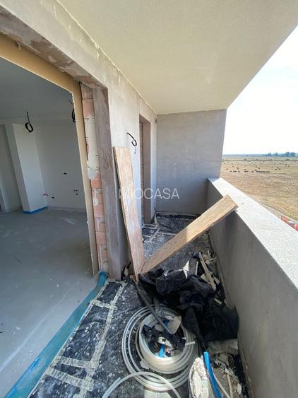 Nou. Decomnadat. Etaj intermediar. Lift. Terasa mare. Spatios - 14