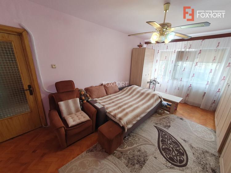 Apartament cu 2 camere decomandat, etaj 1, zona Girocului - 14