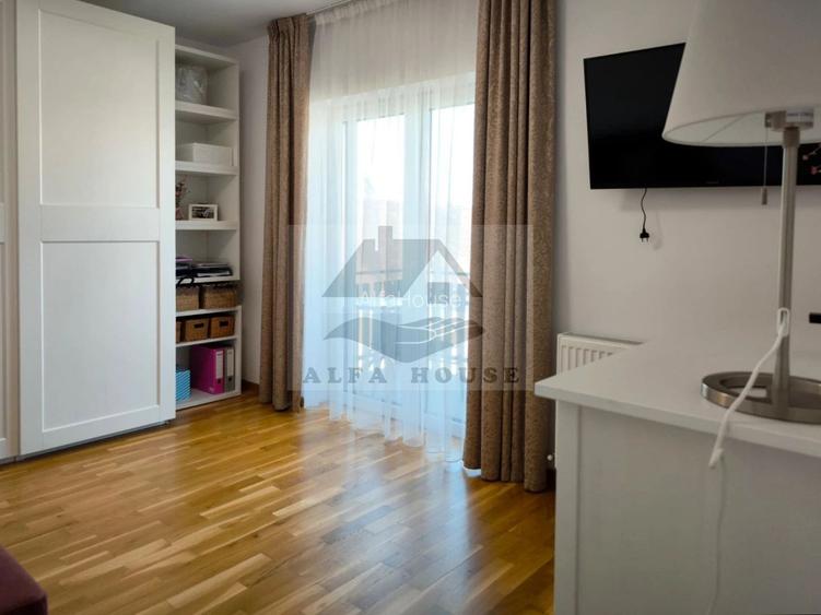 Apartament trei camere, 83 mp, vedere panoramică spre Tâmpa-Bartolomeu - 17