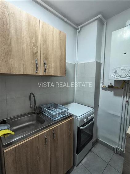 Spre inchiriere garsoniera utilata si mobilata, Centrul Civic, Brasov - 10
