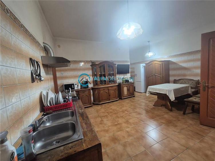 Royal Imobiliare - Vanzare Casa Zona Lupeni - 16