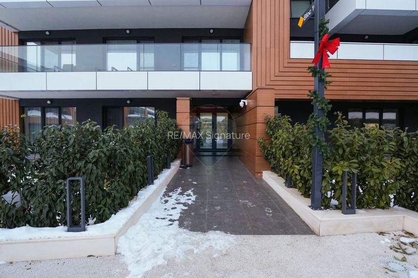 Vanzare apartament de lux cu 4 camere, curte de 279 mp in Pallady - 2