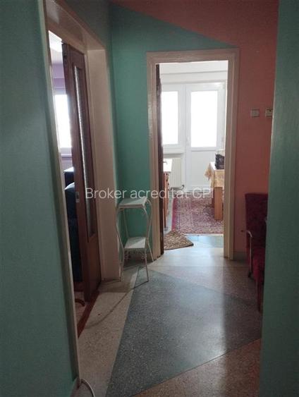 3 camere decomandate centru - 12