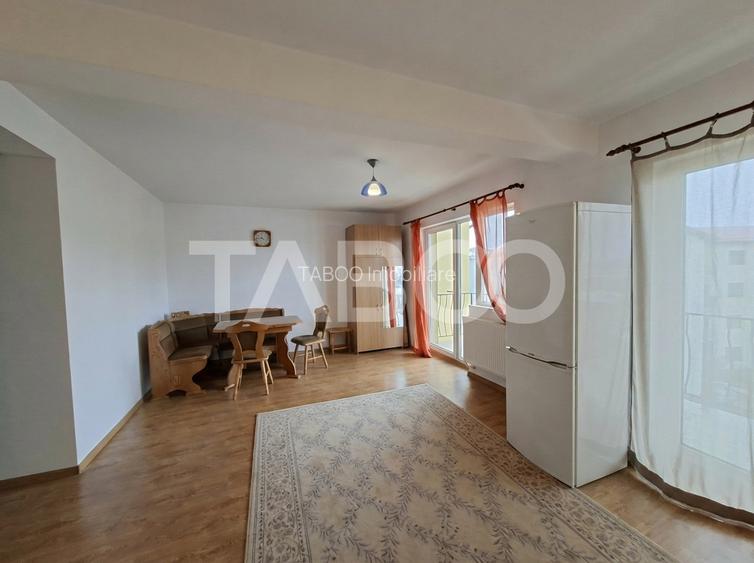 Apartament decomandat 2 camere si balcon Selimbar Brana - 10