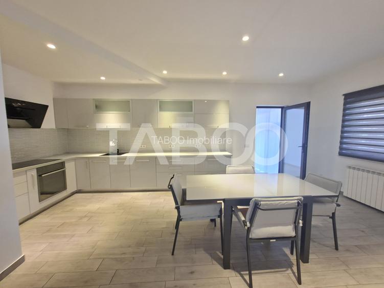 Casa cu adaos de iubire- Vila spectaculoasa de vanzare - 10