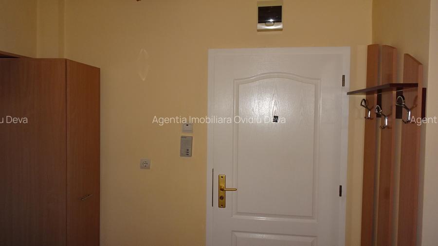 Inchiriez, apartament cu 2 camere in Deva, zona ultracentrala (Casa de Cultura) - 5