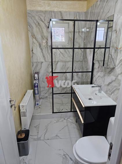 CASA INDIVIDUALA DE VANZARE-ZONA BLASCOVICI