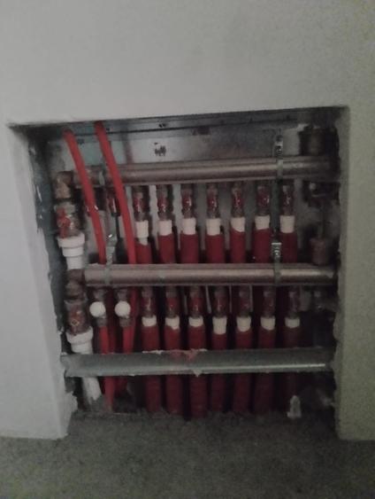 Casă cu teren 10000 mp