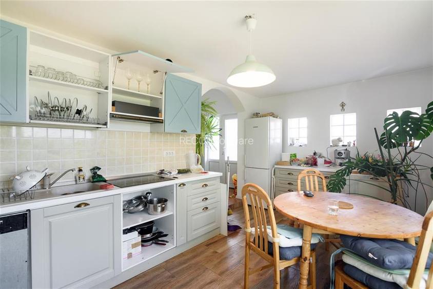 RECO Casa cu priveliste - 35