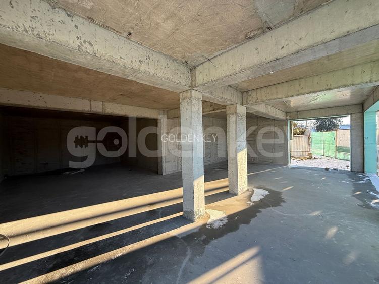 SPATIU COMERCIAL DE VANZARE - 5