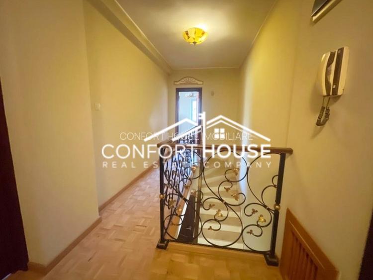 Vila individuala , piscina, garaj, teren 1453mp, IANCU NICOLAE - 19